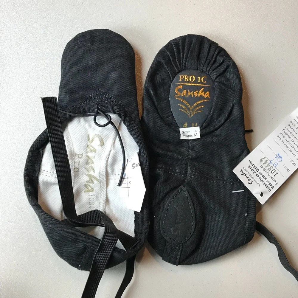 Sansha Pro 1C Black Ballet Slippers Size 4M NWT